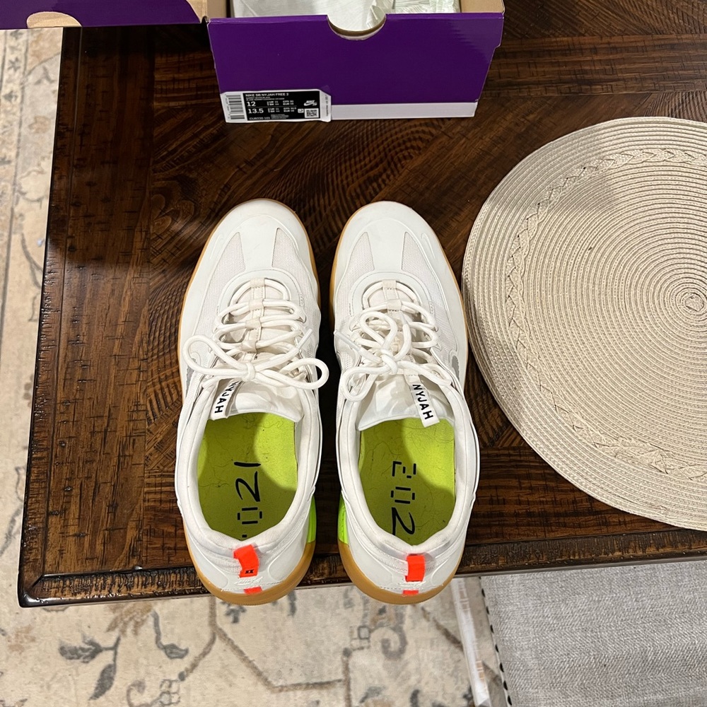 Nike sb nyjah free 2 summit white Mens size 12